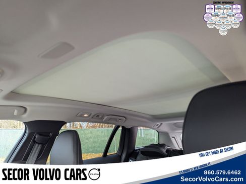Certified 2024 Volvo V60 B5 Cross Country Ultimate image 18