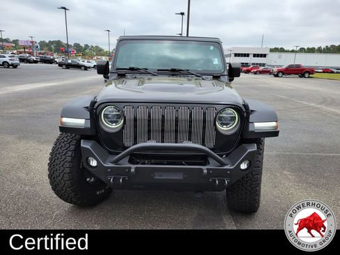 Used 2018 Jeep Wrangler Unlimited Rubicon image 9