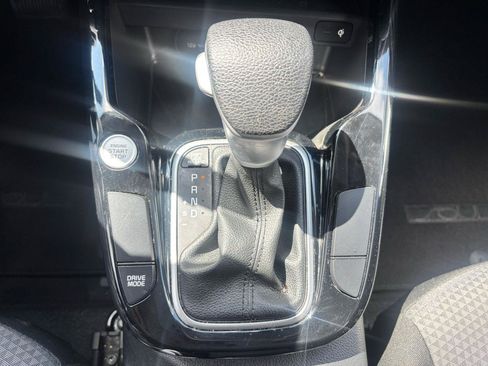 Used 2023 Kia Soul S FWD image 44