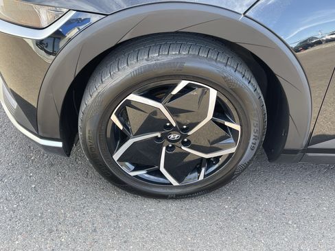 Certified 2024 Hyundai Ioniq 5 SEL AWD/4WD image 9