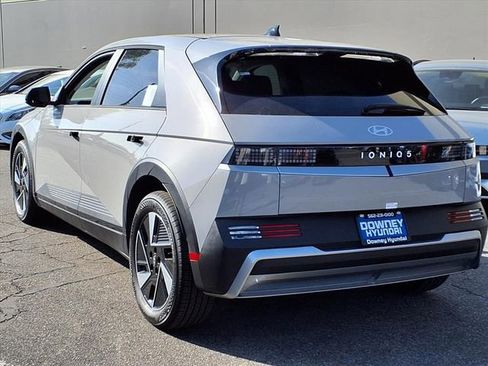 New 2026 Hyundai Ioniq 5 SEL RWD image 6