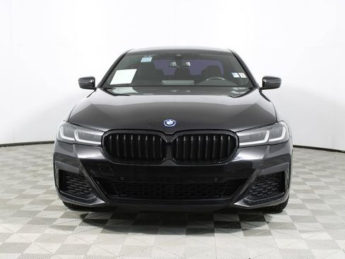 Used 2023 BMW 530e w/ M Sport Package image 34