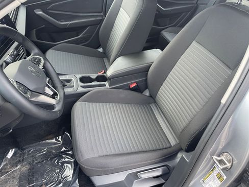 Used 2025 Volkswagen Jetta S image 34