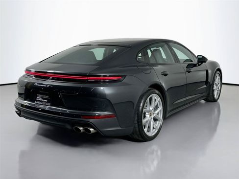 Certified 2025 Porsche Panamera 4 AWD/4WD image 7