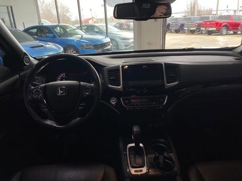 Used 2017 Honda Ridgeline Black Edition image 24