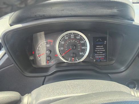Used 2022 Toyota Corolla Cross LE FWD image 30