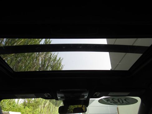 Certified 2025 Toyota RAV4 SE w/ Weather & Moonroof Package AWD/4WD image 29