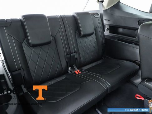 Used 2025 Volkswagen Atlas SEL Premium R-Line AWD/4WD image 40