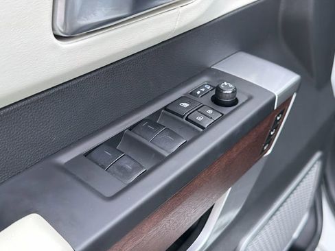 Used 2024 Toyota Sequoia Capstone AWD/4WD image 12