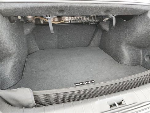 Used 2016 Nissan Maxima Platinum image 21