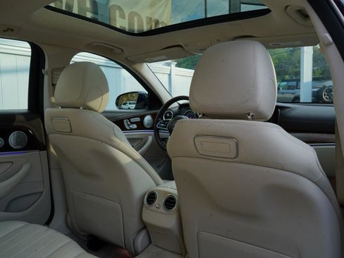 Used 2019 Mercedes-Benz E 450 4MATIC Wagon w/ Premium Package image 61