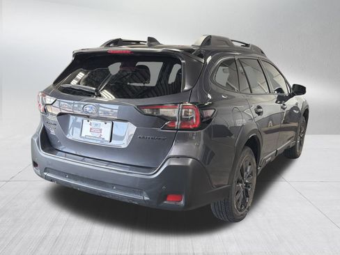 Used 2024 Subaru Outback Onyx Edition AWD/4WD image 7