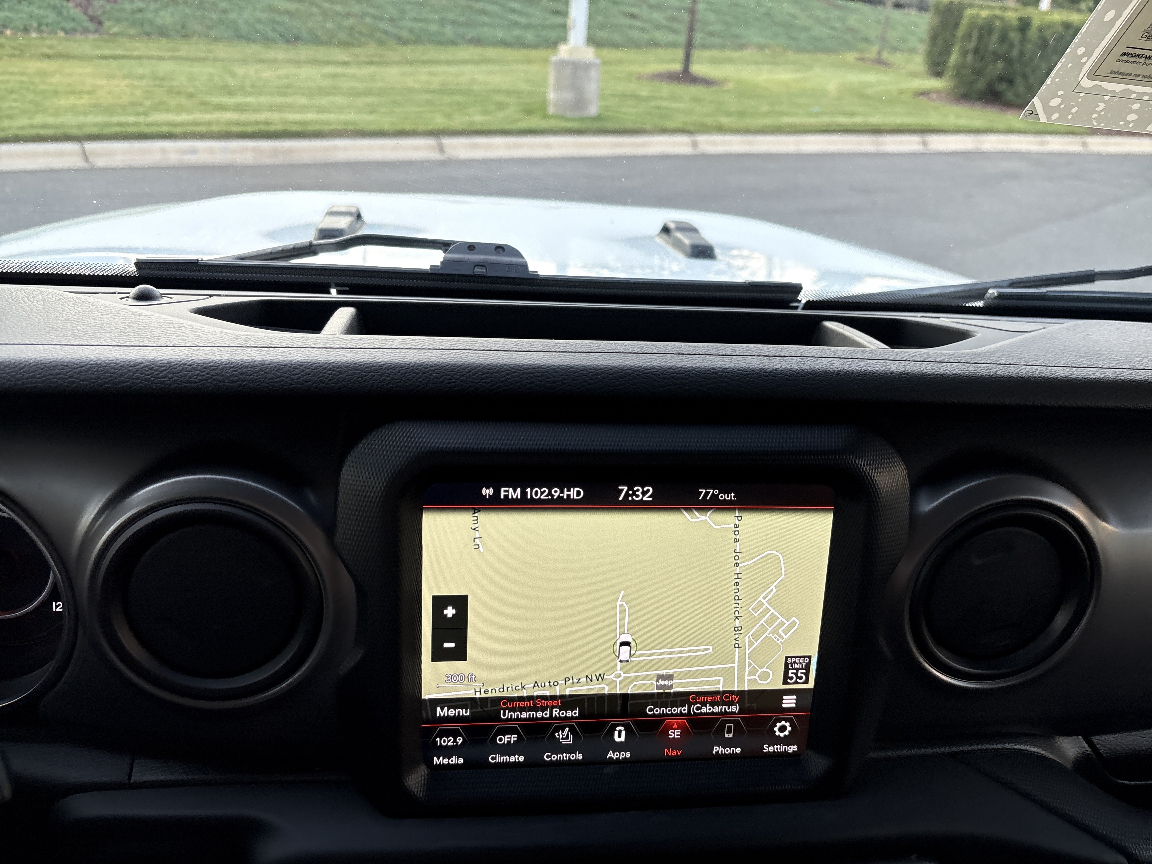 Used 2023 Jeep Gladiator Sport AWD/4WD image 30