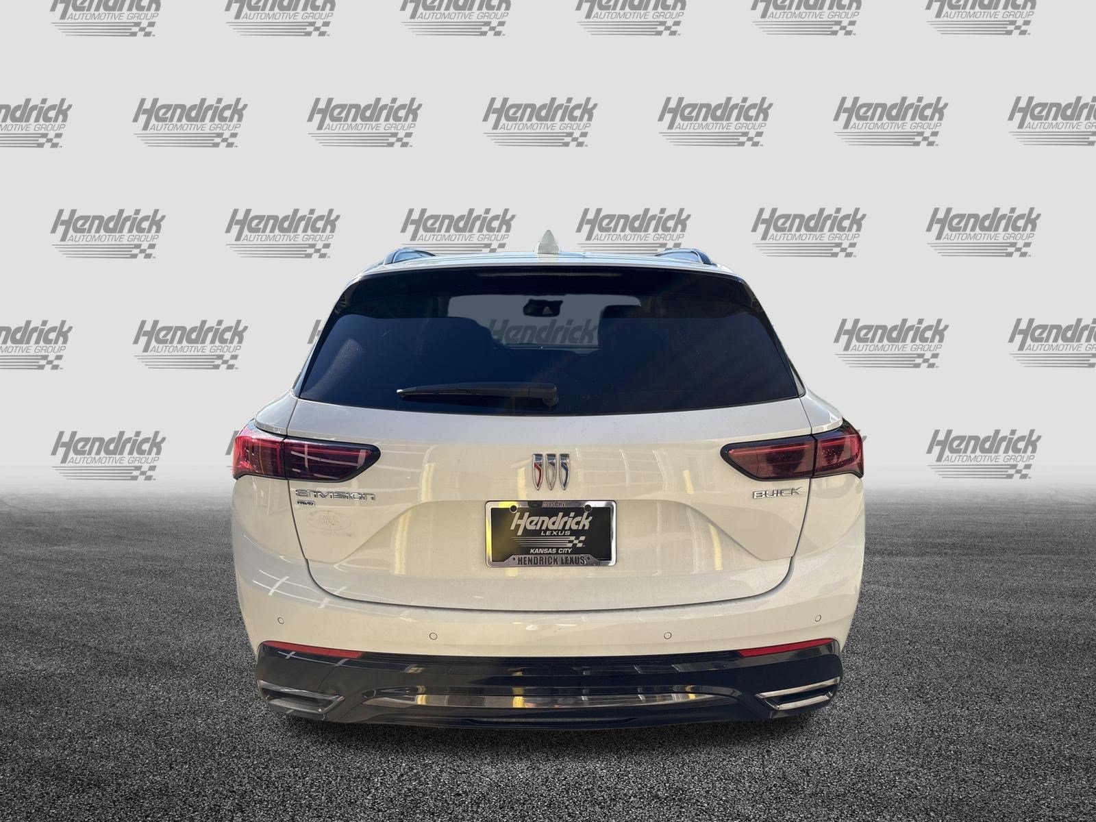Used 2025 Buick Envision Sport Touring AWD/4WD image 9