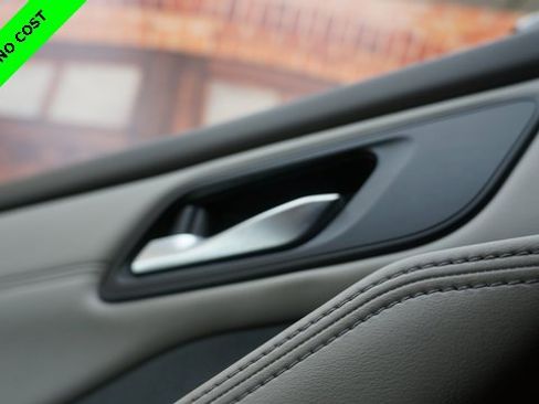 Used 2022 Nissan Rogue SV w/ SV Premium Package image 27