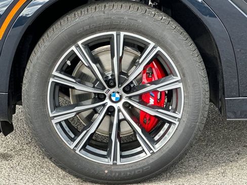 New 2026 BMW X6 xDrive40i w/ Climate Comfort Package image 33