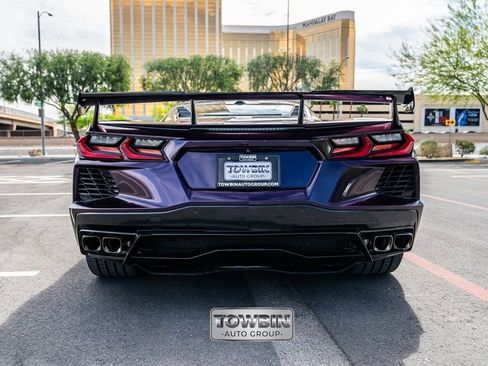 Used 2023 Chevrolet Corvette Stingray Preferred Cpe w/ Engine Appearance Package RWD image 5