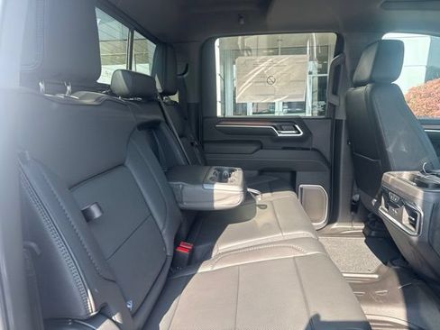 New 2026 GMC Sierra 2500 Denali w/ Denali Reserve Package AWD/4WD image 30