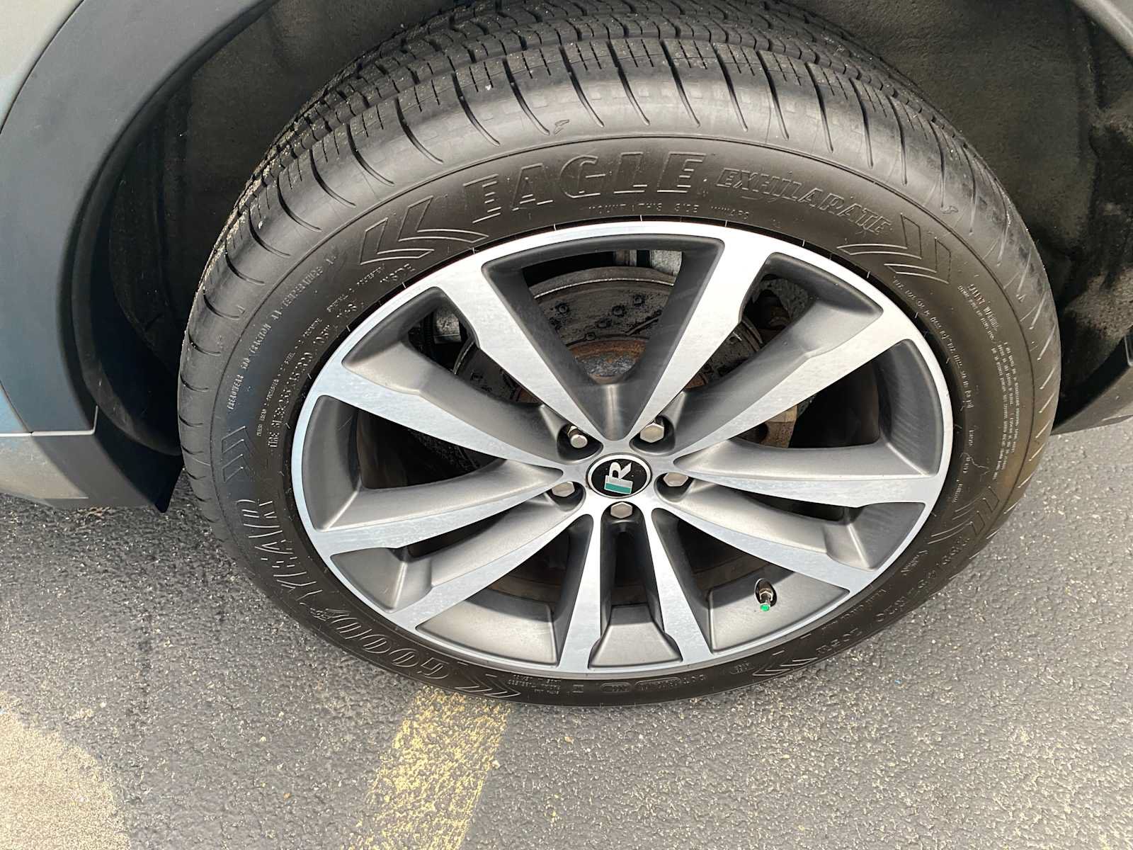 Used 2018 Jaguar E-PACE R-Dynamic SE AWD/4WD image 46