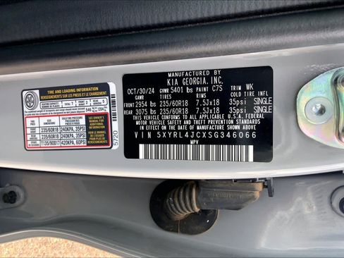 Used 2025 Kia Sorento S w/ Panoramic Sunroof Package FWD image 37