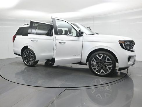 New 2025 Ford Expedition Platinum w/ Platinum Ultimate Package AWD/4WD image 33