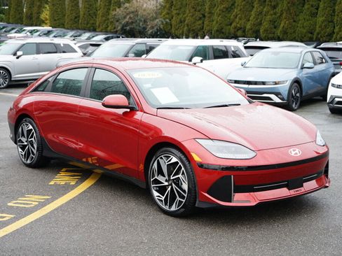 Used 2025 Hyundai Ioniq 6 SEL image 3