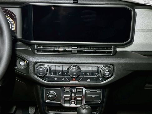New 2026 Jeep Wrangler Unlimited Sport AWD/4WD image 25