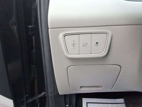 Used 2023 Hyundai Tucson Limited image 19