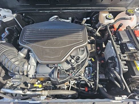 Used 2025 Cadillac XT6 Sport w/ LPO, Floor Liner Package image 33