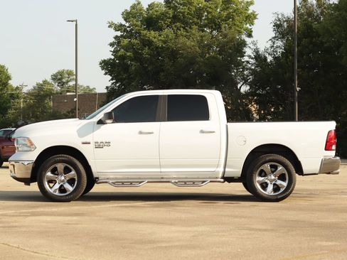 Used 2019 RAM 1500 Big Horn AWD/4WD image 4