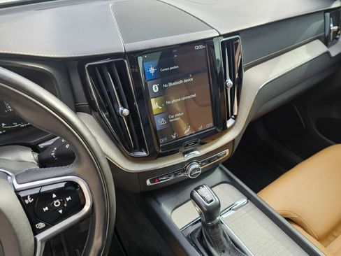 Used 2018 Volvo XC60 T6 Inscription w/ Convenience Package image 29