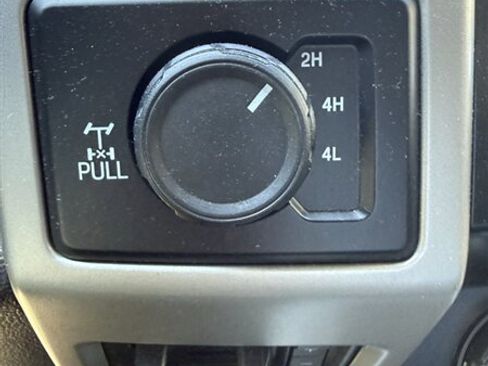 Used 2017 Ford F250 Lariat w/ Chrome Package image 20