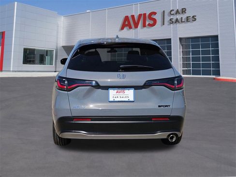 Used 2025 Honda HR-V Sport image 5