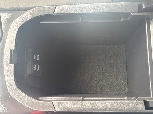 Used 2024 Toyota RAV4 LE image 24