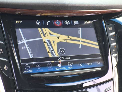 Used 2016 Cadillac Escalade Luxury AWD/4WD image 27
