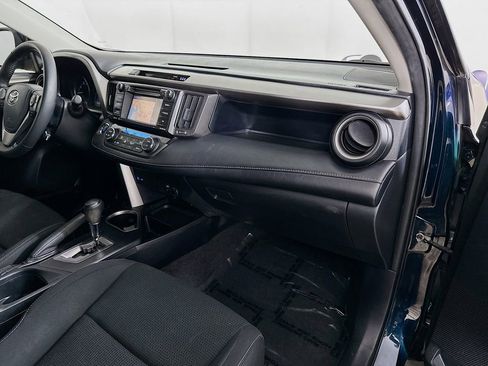 Used 2018 Toyota RAV4 XLE image 33