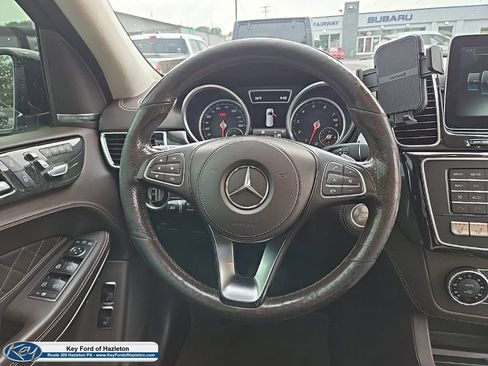 Used 2018 Mercedes-Benz GLS 550 4MATIC image 33