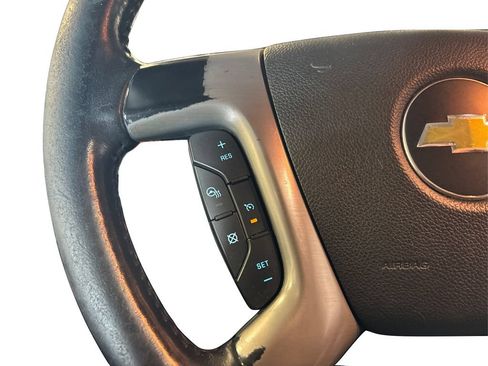 Used 2013 Chevrolet Tahoe LTZ AWD/4WD image 37