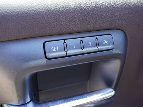 Used 2015 Chevrolet Silverado 3500 High Country w/ Duramax Plus Package AWD/4WD image 24
