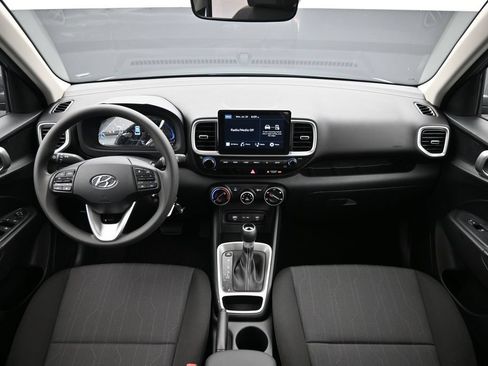 New 2026 Hyundai Venue SE FWD image 12