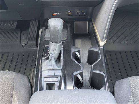 Used 2025 Toyota Camry LE FWD image 18