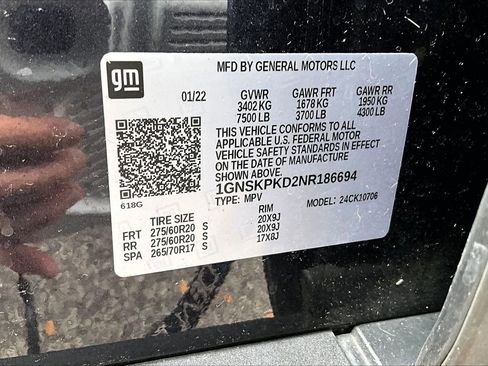 Used 2022 Chevrolet Tahoe Z71 w/ Luxury Package image 16