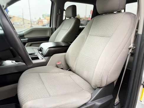 Used 2019 Ford F150 XLT w/ Equipment Group 302A Luxury AWD/4WD image 12