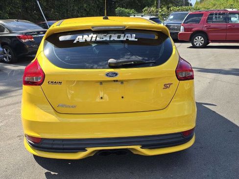 Used 2017 Ford Focus ST image 8