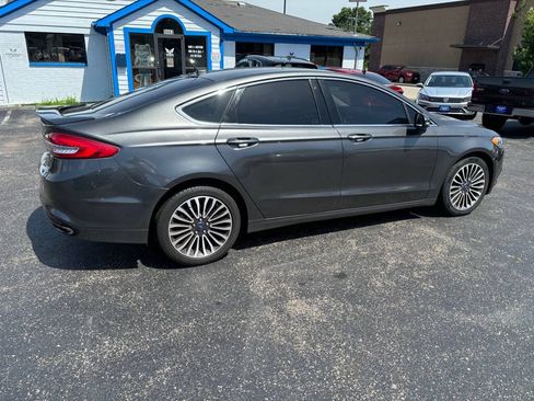 Used 2018 Ford Fusion Titanium AWD/4WD image 4