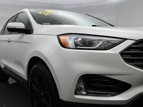 Used 2020 Ford Edge SEL w/ Convenience Package AWD/4WD image 33