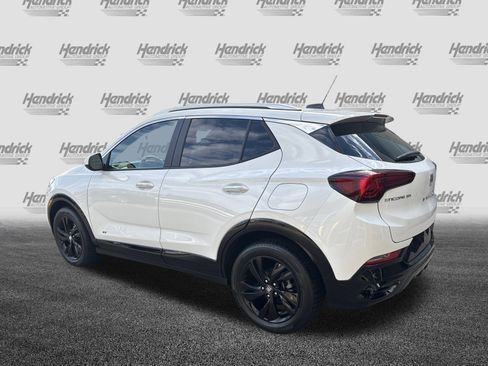 Used 2025 Buick Encore GX Sport Touring w/ Comfort Package image 8