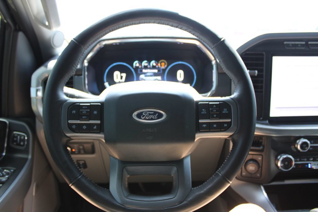 Used 2023 Ford F150 Lariat AWD/4WD image 41