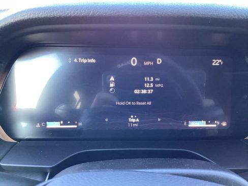 New 2025 Jeep Grand Cherokee Laredo X w/ Luxury Tech Group I image 18