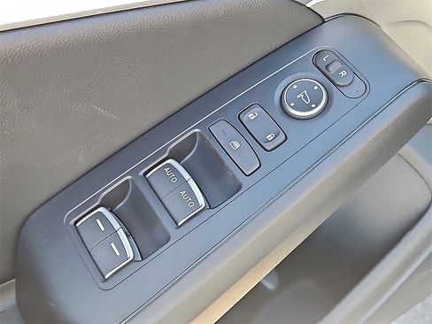 New 2026 Acura Integra Base image 17